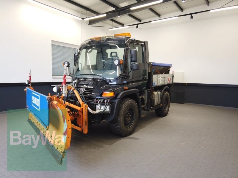 Kommunalfahrzeug Türe ait Mercedes-Benz UNIMOG U300, Gebrauchtmaschine içinde Manching (resim 8)