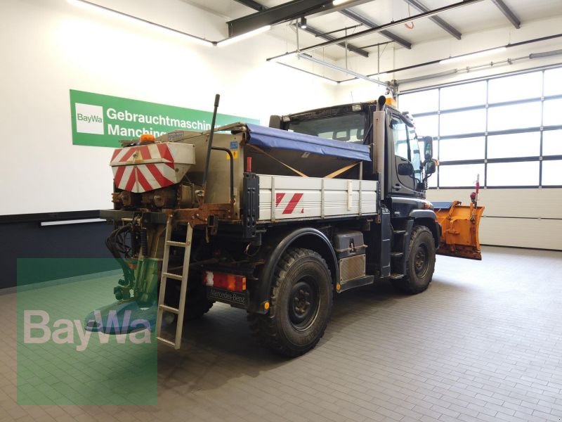 Kommunalfahrzeug van het type Mercedes-Benz UNIMOG U300, Gebrauchtmaschine in Manching (Foto 4)