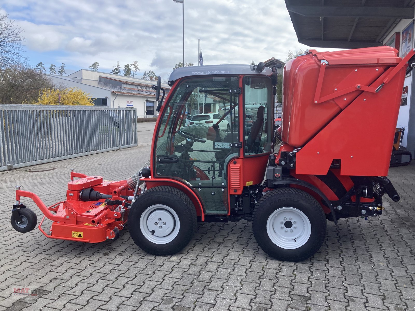 Kommunaltraktor des Typs Antonio Carraro SP 4800, Neumaschine in Waldkraiburg (Bild 3)