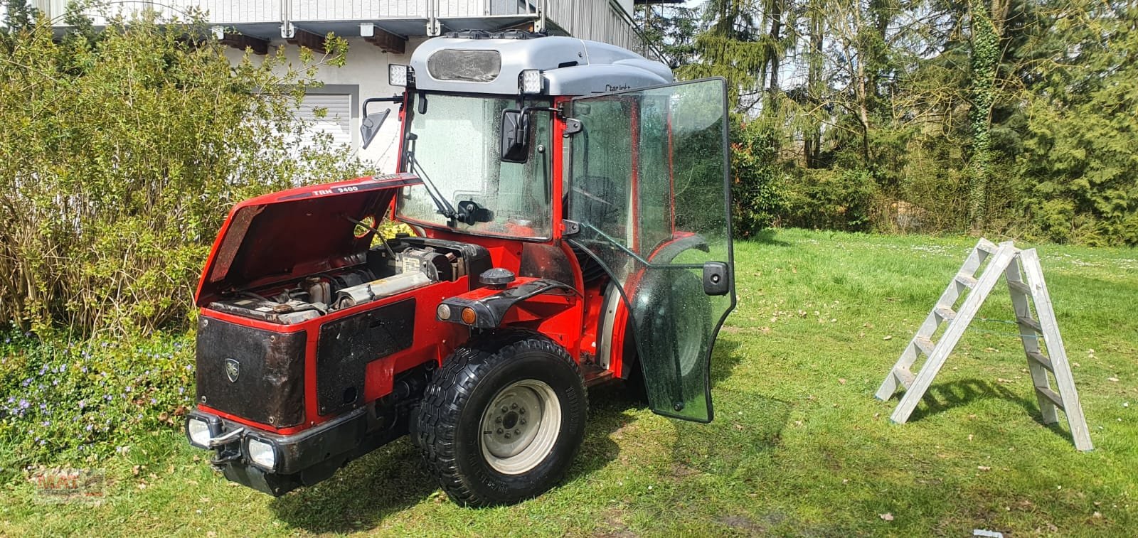 Kommunaltraktor Türe ait Antonio Carraro TRH 9400, Gebrauchtmaschine içinde Waldkraiburg (resim 3)