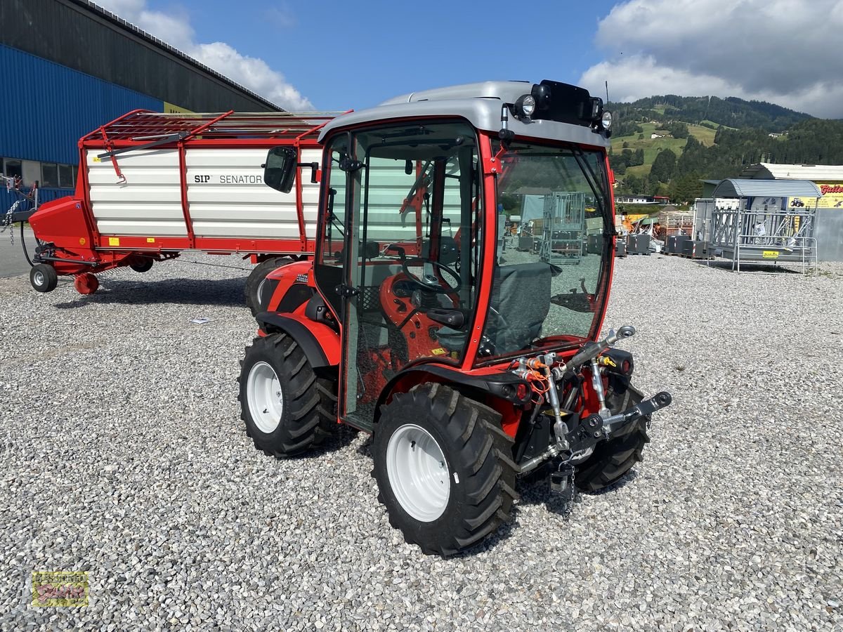 Kommunaltraktor of the type Antonio Carraro TTR4800 Hydrostat, Neumaschine in Kötschach (Picture 10)