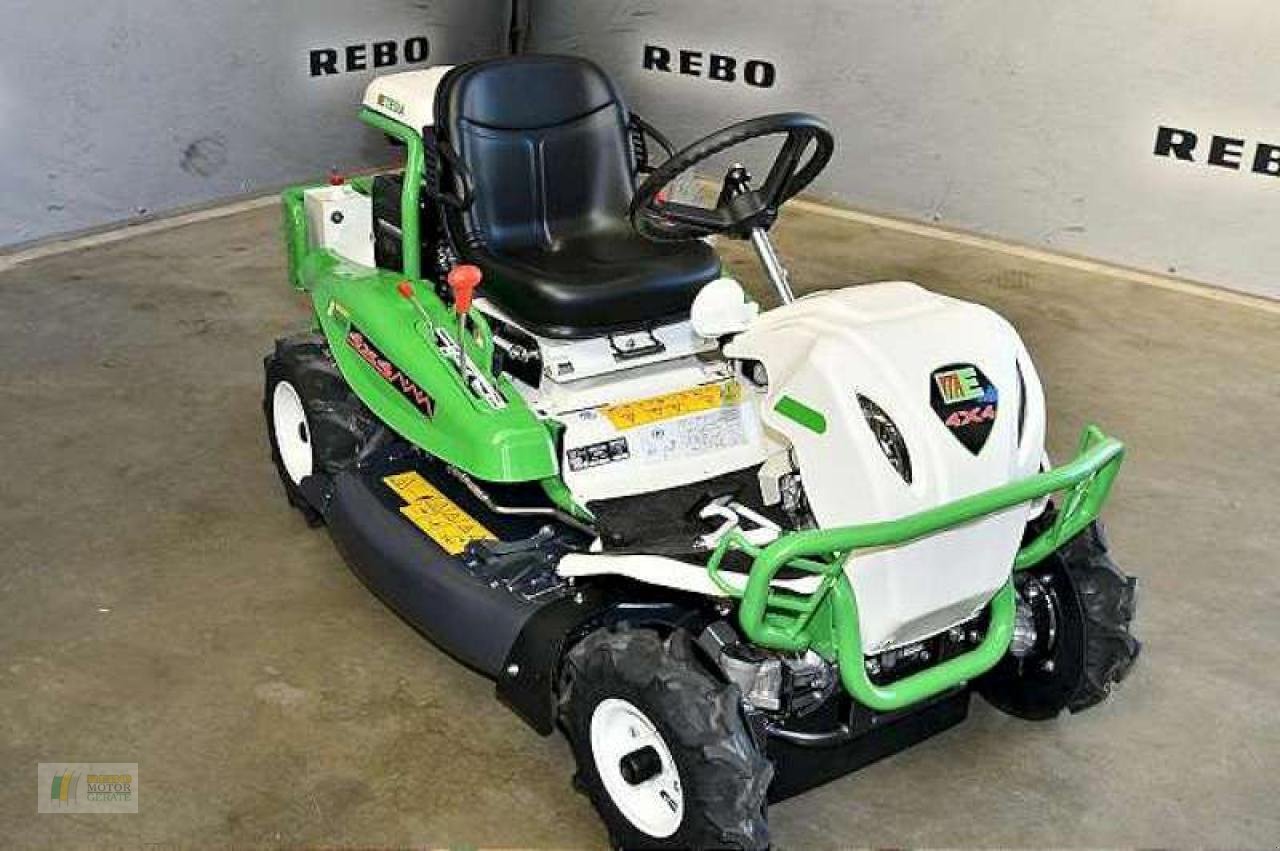 Kommunaltraktor Türe ait Etesia AV98, Neumaschine içinde Cloppenburg (resim 1)