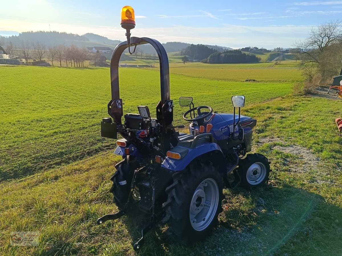 Kommunaltraktor des Typs Farmtrac Farmtrac 22, Vorführmaschine in Dimbach (Bild 5)