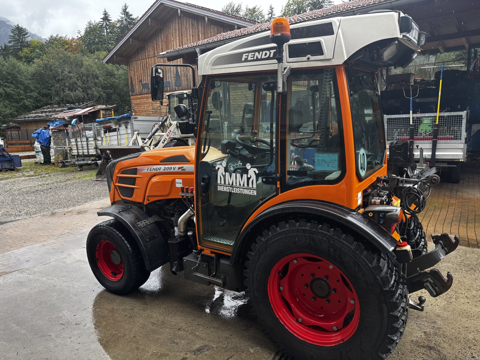 Kommunaltraktor от тип Fendt 209 f, Gebrauchtmaschine в Oberstdorf (Снимка 4)