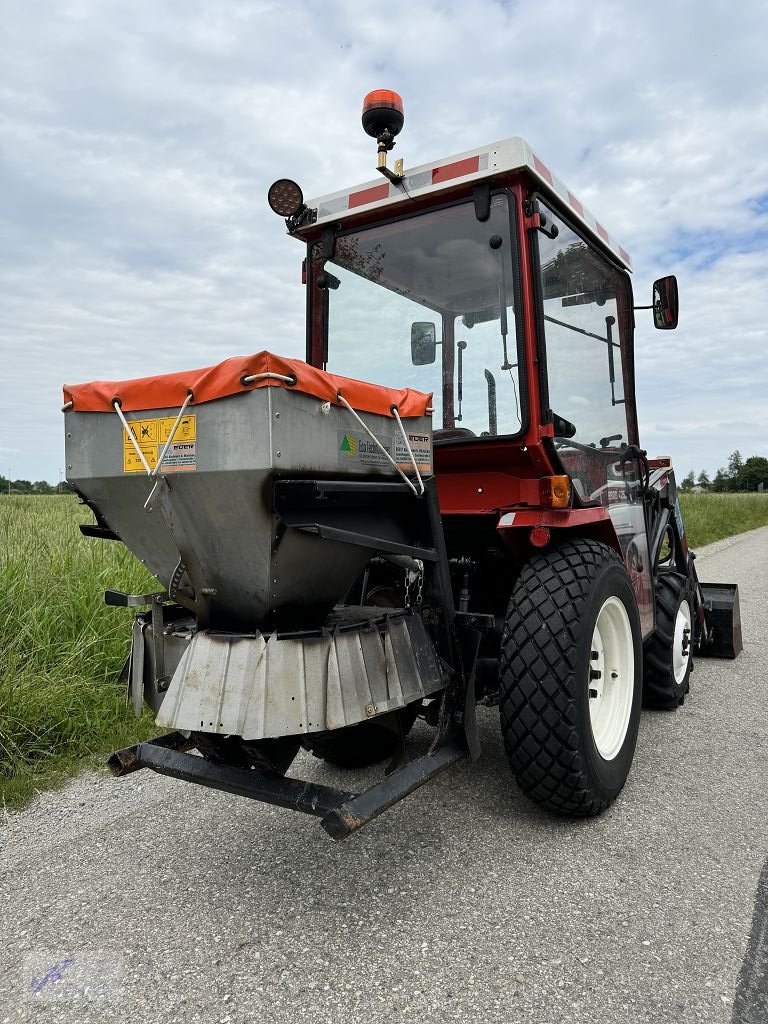 Kommunaltraktor des Typs Gutbrod 4250 A, Gebrauchtmaschine in Bruckmühl (Bild 2)