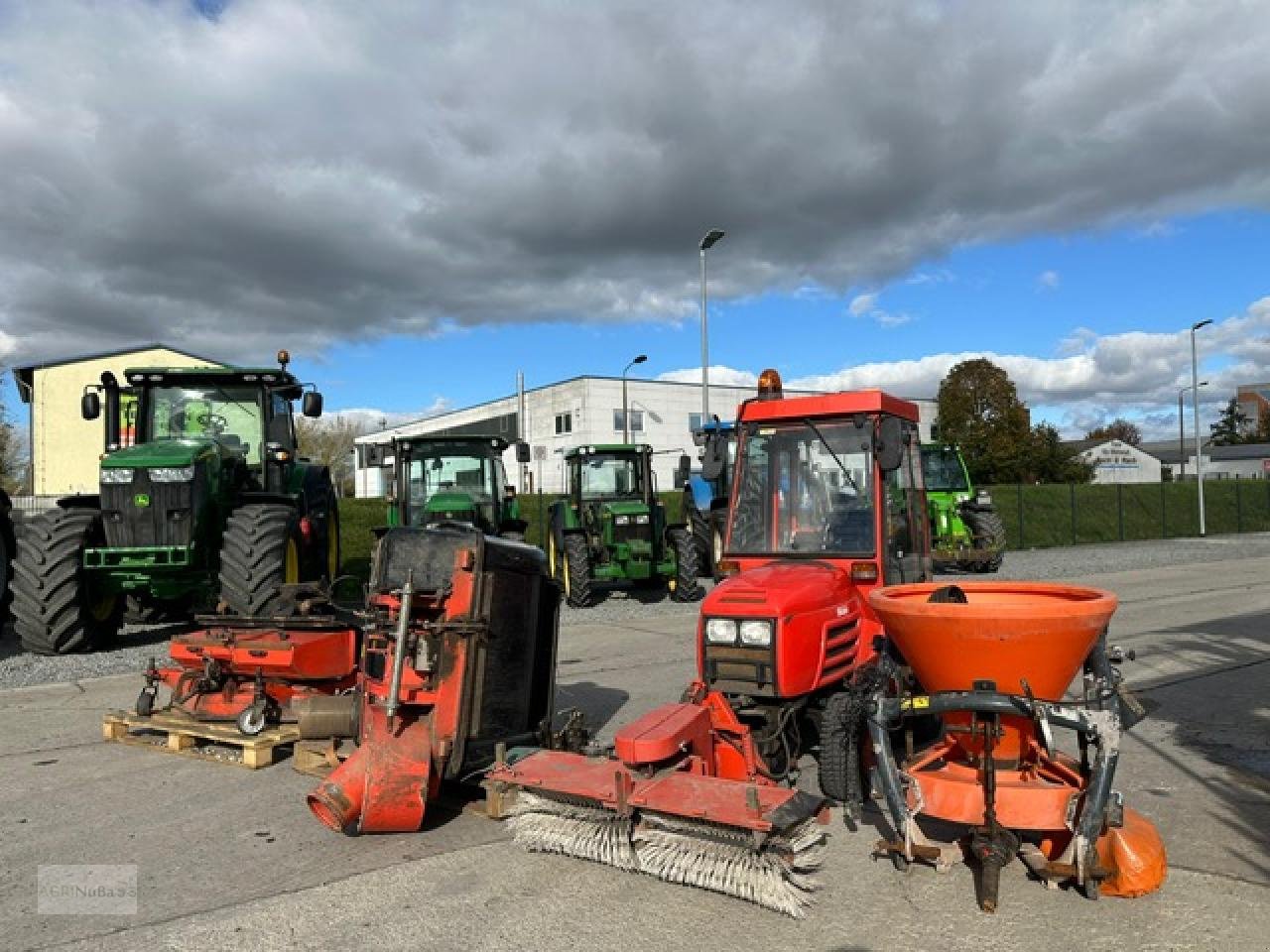 Kommunaltraktor van het type Hako Hakotrac 1700 DM, Gebrauchtmaschine in Prenzlau (Foto 5)