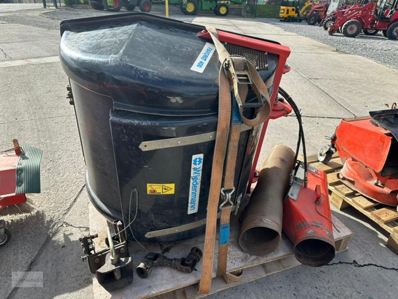 Kommunaltraktor van het type Hako Hakotrac 1700 DM, Gebrauchtmaschine in Prenzlau (Foto 11)