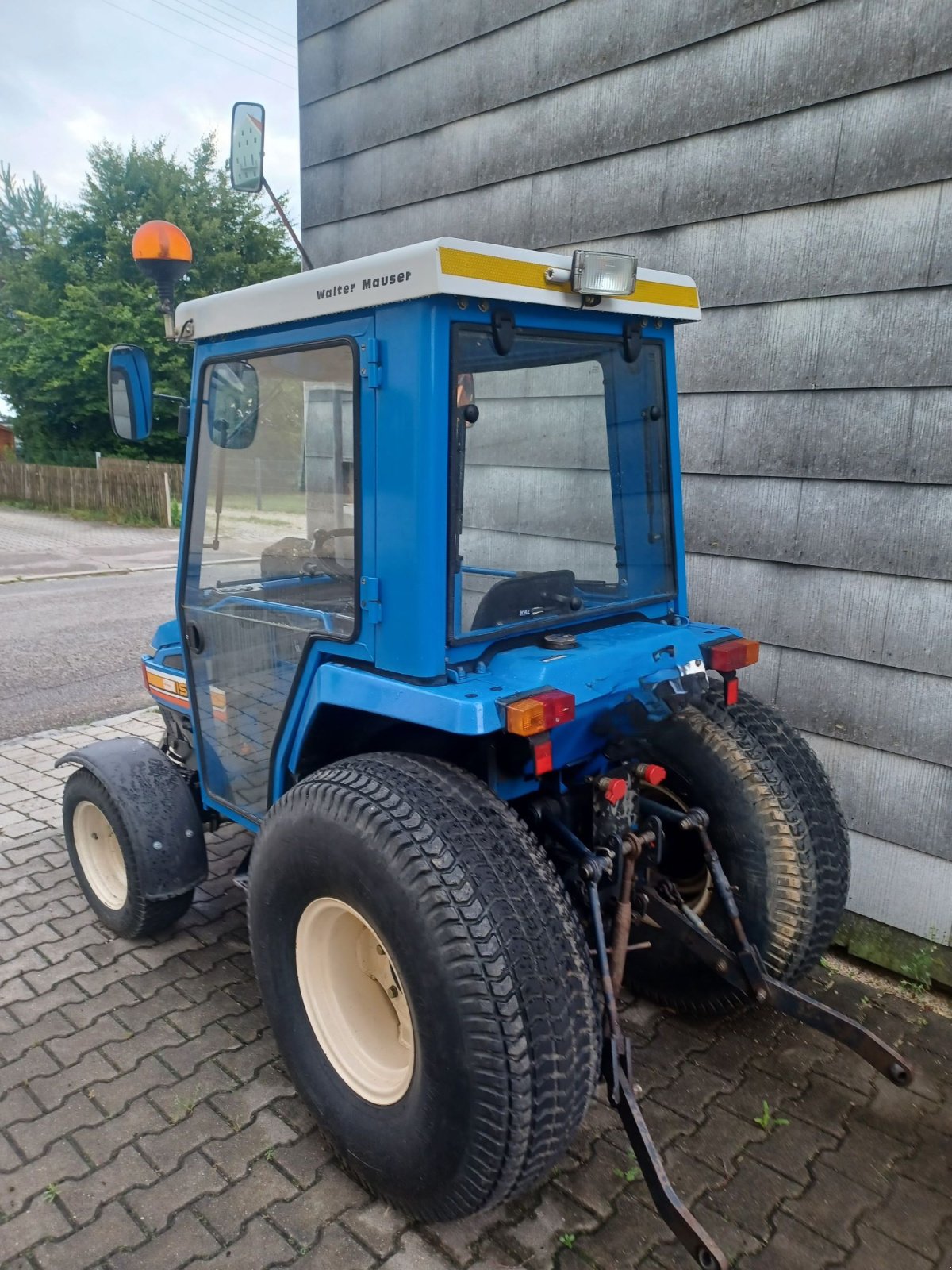 Kommunaltraktor tip Iseki 3030 A, Gebrauchtmaschine in Au/Hallertau (Poză 1)