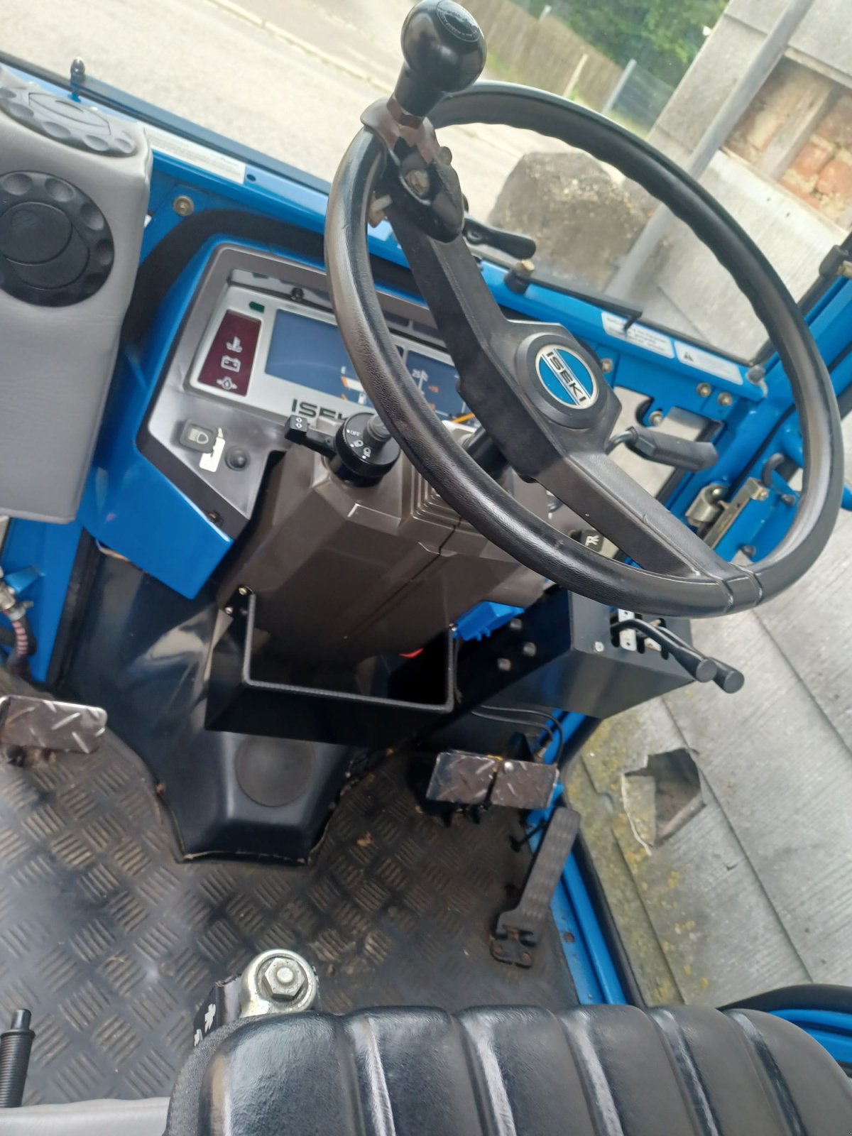 Kommunaltraktor du type Iseki 3030 A, Gebrauchtmaschine en Au/Hallertau (Photo 3)