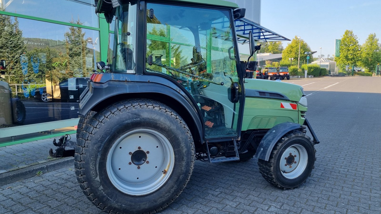 Kommunaltraktor van het type Iseki TG 5470 AHL, Gebrauchtmaschine in Olpe (Foto 7)