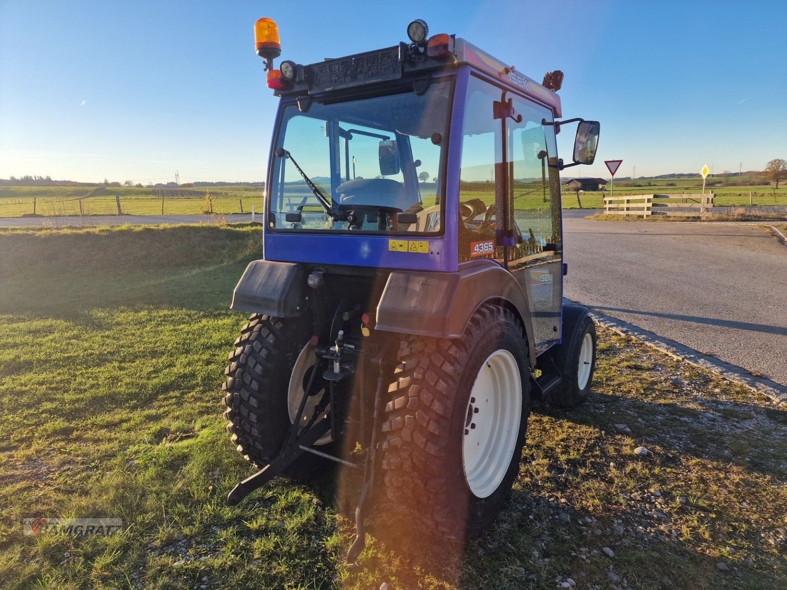 Kommunaltraktor del tipo Iseki TH 4365 AHL, Gebrauchtmaschine In Eberfing (Immagine 5)