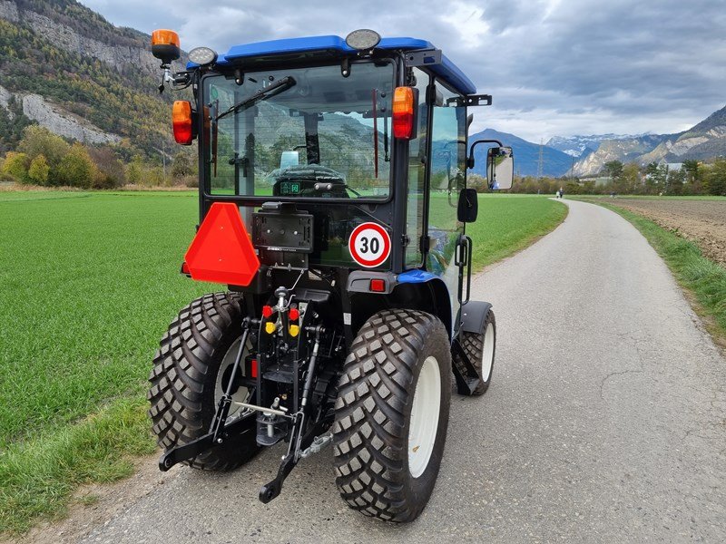 Kommunaltraktor del tipo Iseki TH 5420 Kommunaltraktor, Neumaschine In Chur (Immagine 4)