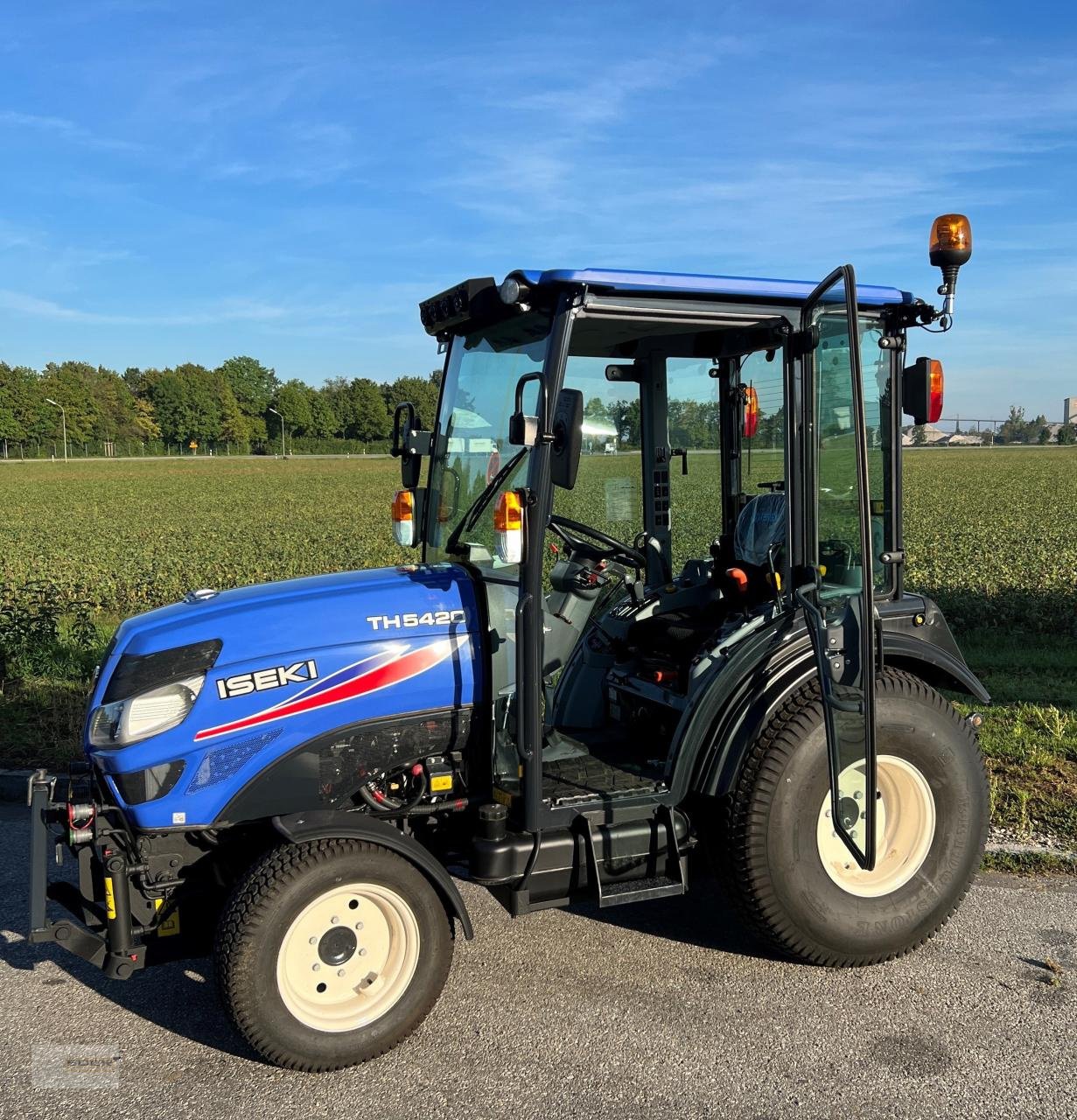 Kommunaltraktor van het type Iseki TH 5420, Neumaschine in Kirchheim b. München (Foto 4)