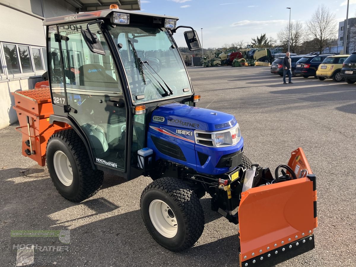 Kommunaltraktor van het type Iseki TM 3217 AHLK mit Kabine, Neumaschine in Kronstorf (Foto 7)