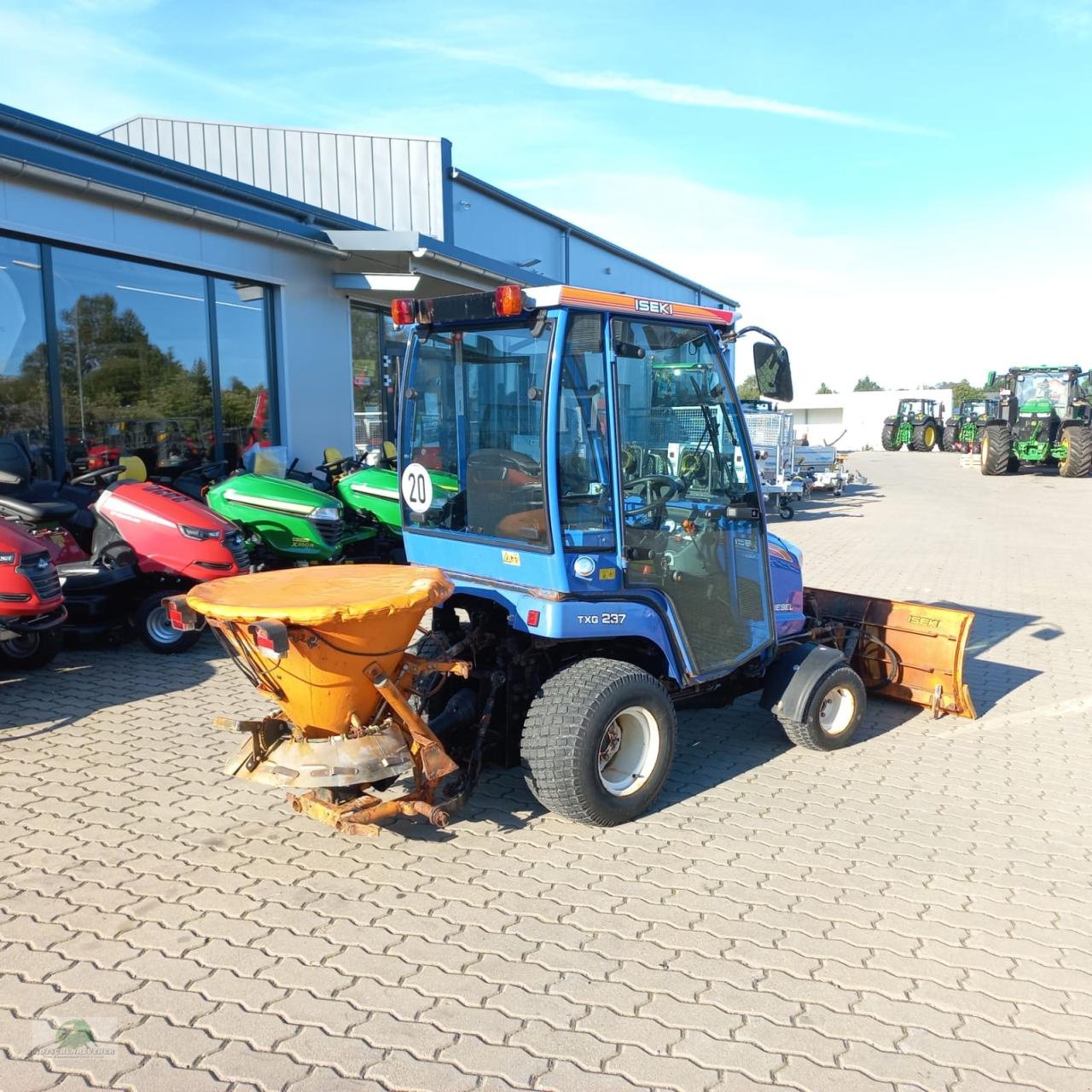 Kommunaltraktor Türe ait Iseki TXG237, Gebrauchtmaschine içinde Münchberg (resim 2)