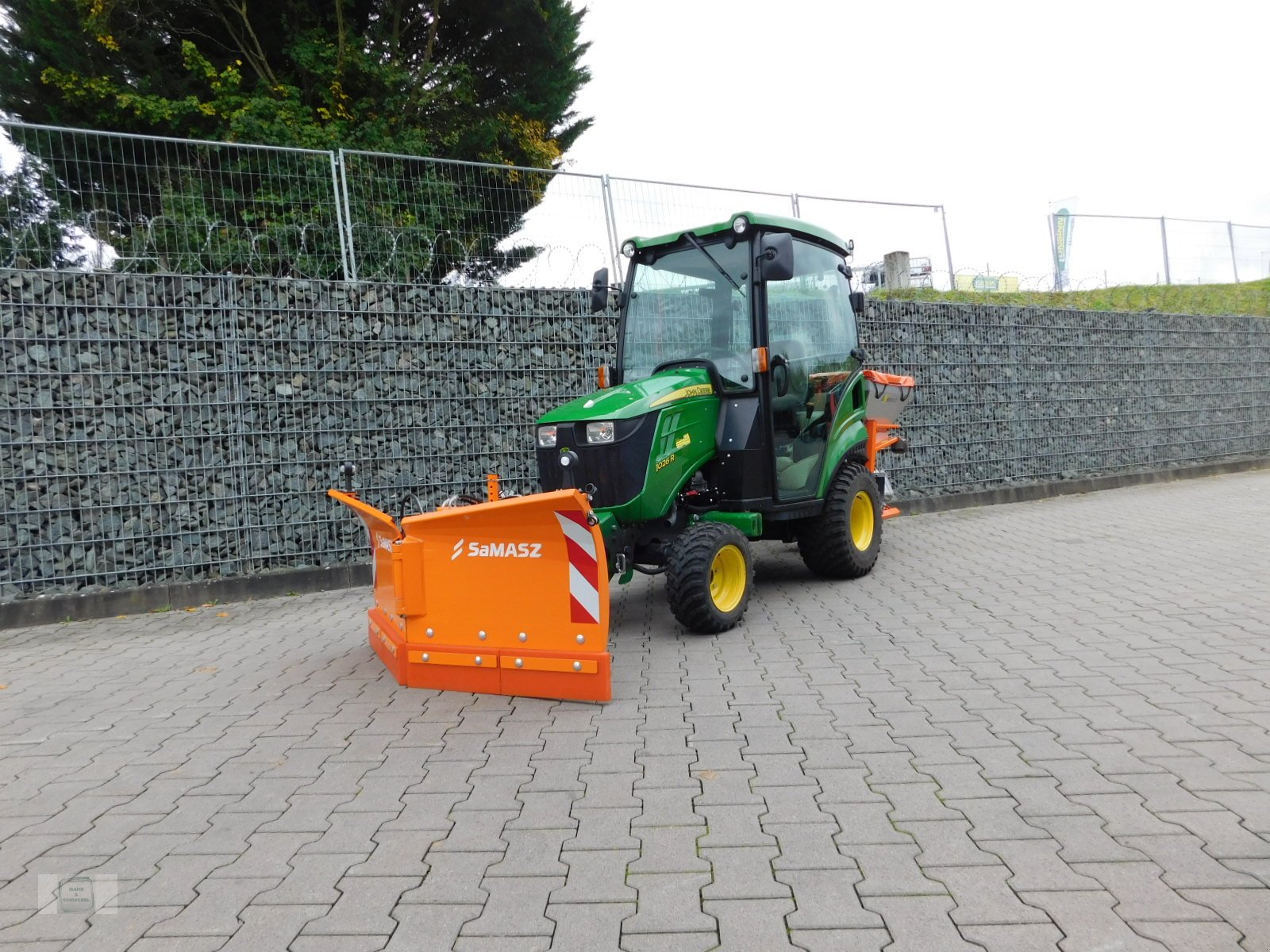 Kommunaltraktor del tipo John Deere 1026 R Winter, Gebrauchtmaschine en Gross-Bieberau (Imagen 2)