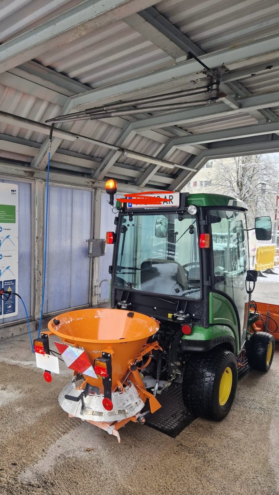 Kommunaltraktor typu John Deere 1026 R Winter, Gebrauchtmaschine v Innsburck (Obrázek 2)