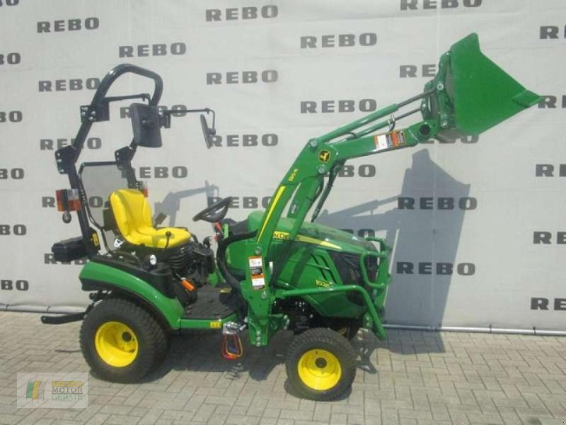 Kommunaltraktor typu John Deere 1026R TRAKTOR, Neumaschine v Winsen (Obrázok 1)