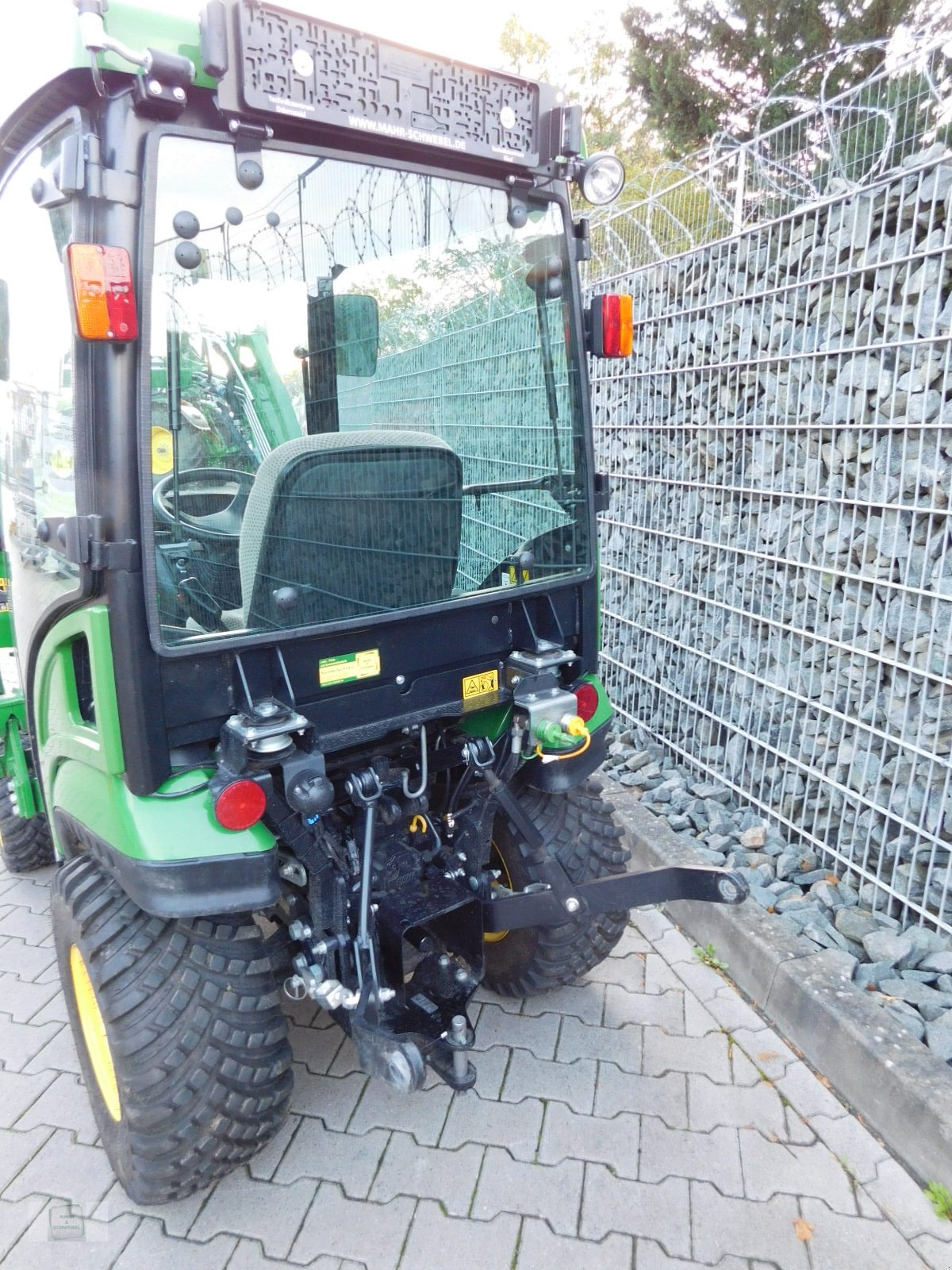 Kommunaltraktor del tipo John Deere 1026R, Gebrauchtmaschine In Gross-Bieberau (Immagine 4)