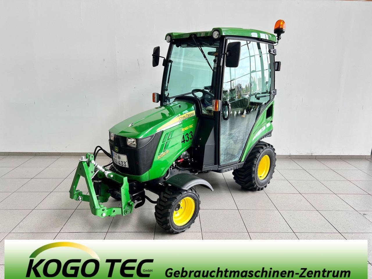 Kommunaltraktor типа John Deere 1026R, Gebrauchtmaschine в Neubeckum (Фотография 1)