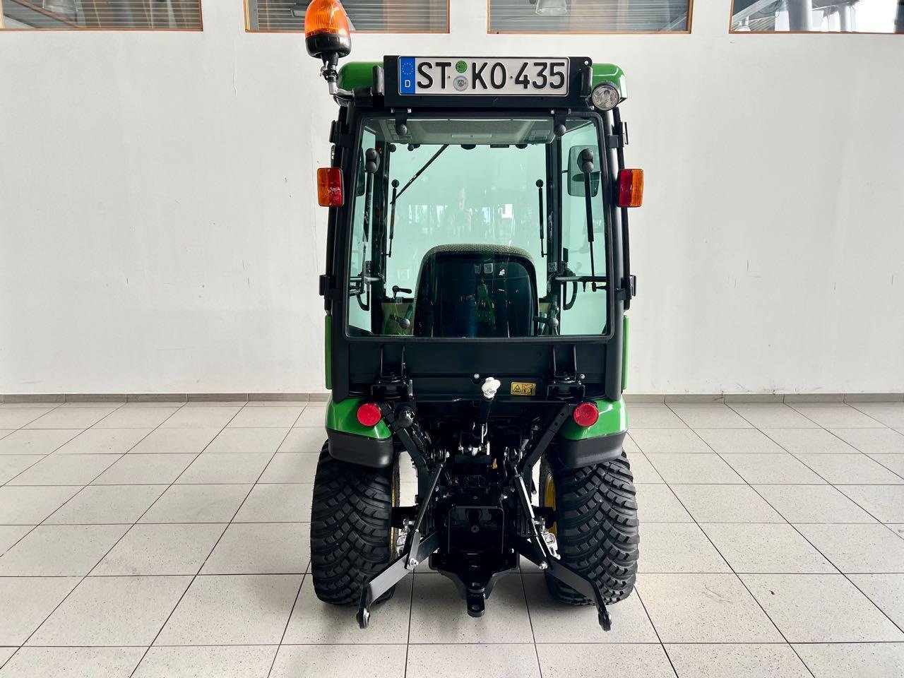 Kommunaltraktor типа John Deere 1026R, Gebrauchtmaschine в Neubeckum (Фотография 4)