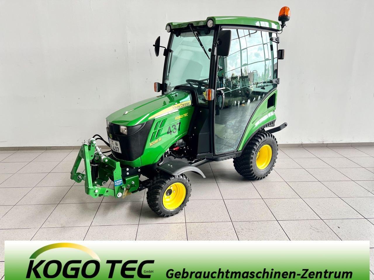 Kommunaltraktor des Typs John Deere 1026R, Gebrauchtmaschine in Neubeckum (Bild 1)