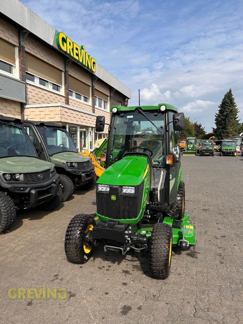 Kommunaltraktor Türe ait John Deere 2026R Kab MW, Neumaschine içinde Wesseling-Berzdorf (resim 3)