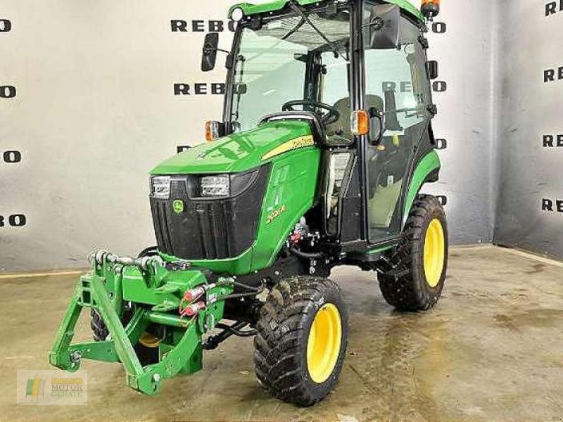 Kommunaltraktor typu John Deere 2026R TRAKTOR, Neumaschine w Cloppenburg (Zdjęcie 1)