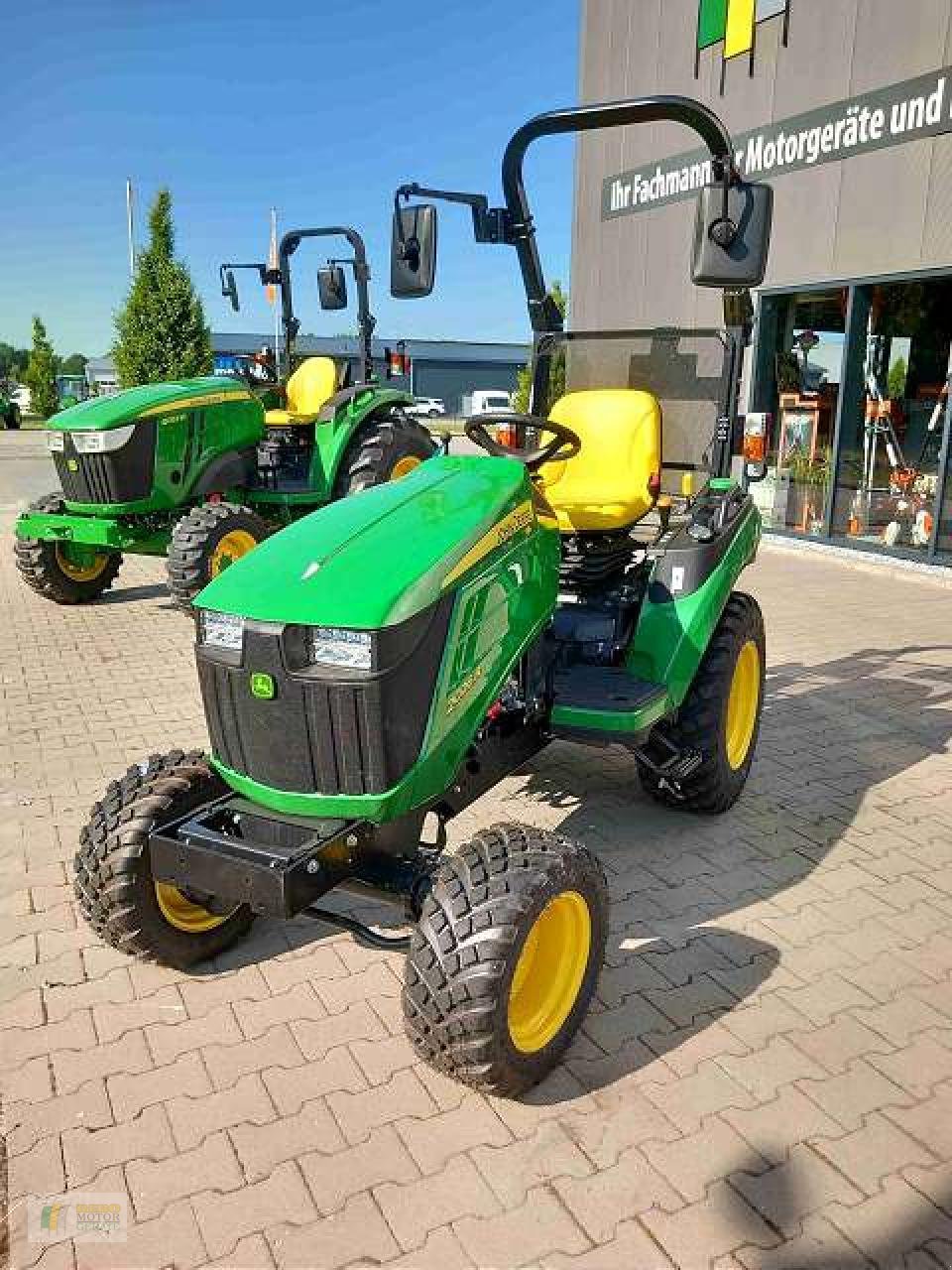 Kommunaltraktor typu John Deere 2026R TRAKTOR, Neumaschine v Edewecht (Obrázek 3)