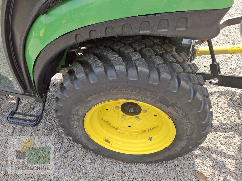 Kommunaltraktor za tip John Deere 2026R Winter, Gebrauchtmaschine u Regensburg (Slika 2)