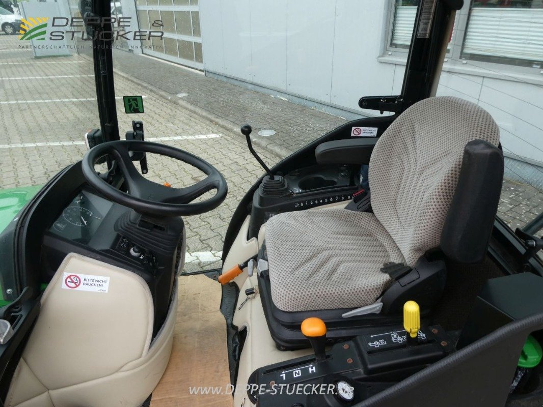 Kommunaltraktor van het type John Deere 2026R, Gebrauchtmaschine in Lauterberg/Barbis (Foto 9)