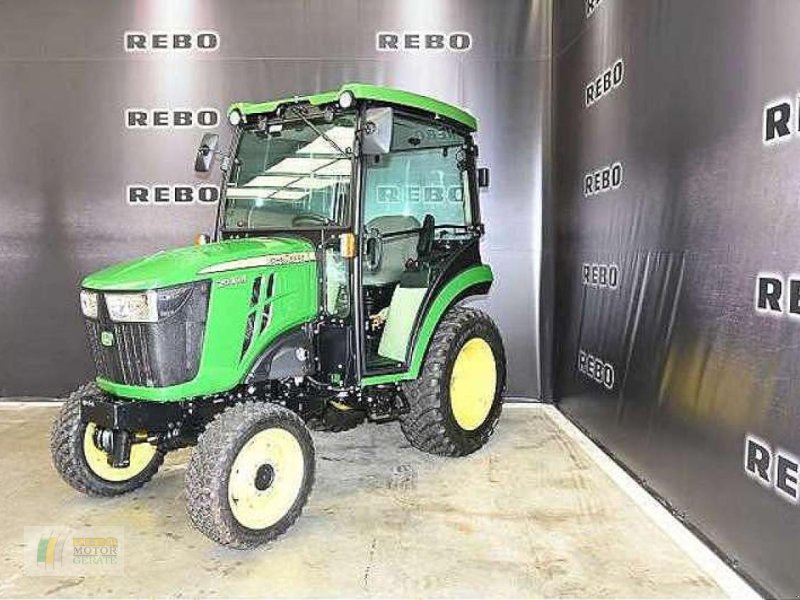 Kommunaltraktor tipa John Deere 2032R TRAKTOR, Neumaschine u Albersdorf (Slika 1)