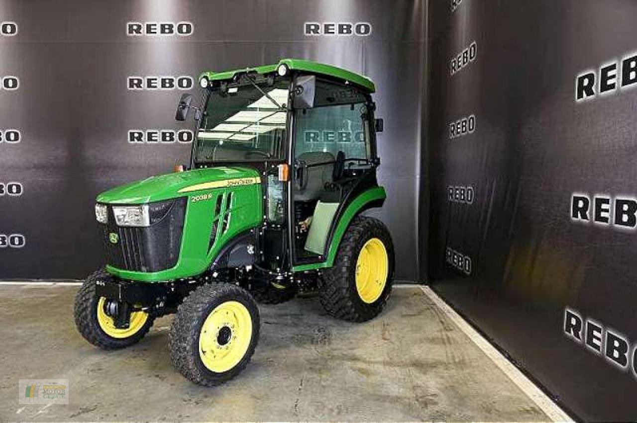 Kommunaltraktor του τύπου John Deere 2032R TRAKTOR, Neumaschine σε Edewecht (Φωτογραφία 1)