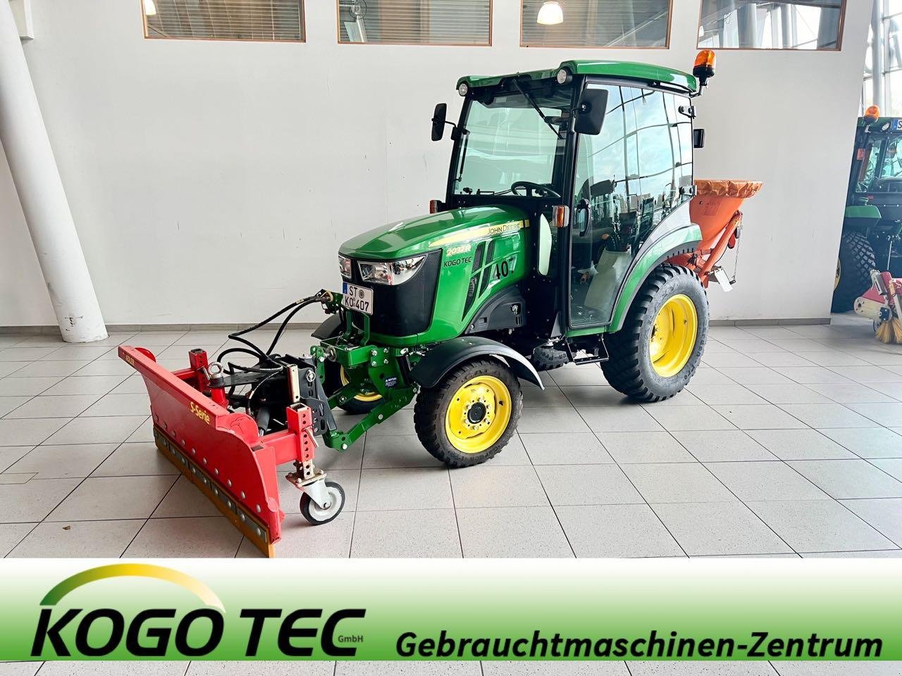 Kommunaltraktor Türe ait John Deere 2032R, Gebrauchtmaschine içinde Neubeckum (resim 1)