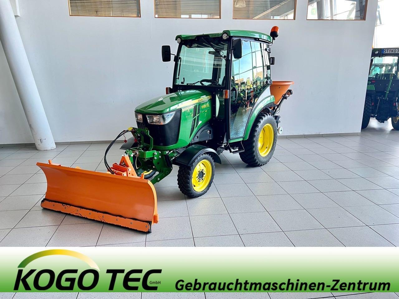 Kommunaltraktor des Typs John Deere 2036R, Gebrauchtmaschine in Greven (Bild 1)