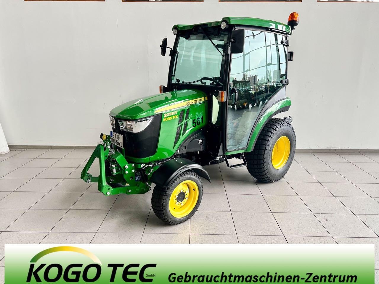 Kommunaltraktor del tipo John Deere 2038R, Gebrauchtmaschine en Neubeckum (Imagen 1)