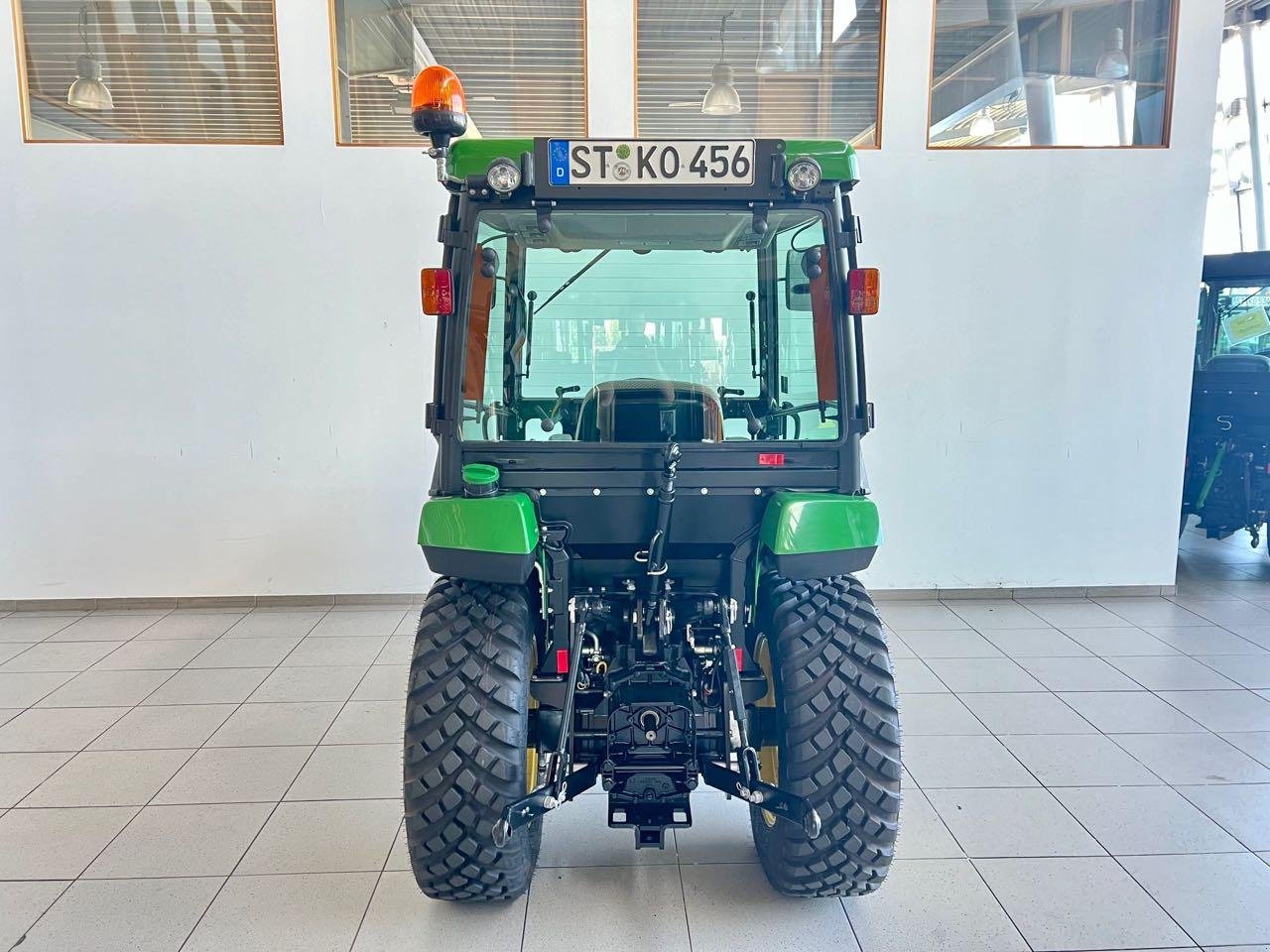 Kommunaltraktor a típus John Deere 2038R, Gebrauchtmaschine ekkor: Neubeckum (Kép 4)