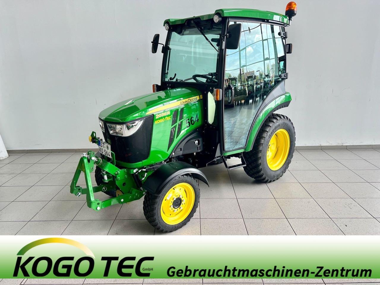 Kommunaltraktor του τύπου John Deere 2038R, Gebrauchtmaschine σε Greven (Φωτογραφία 1)