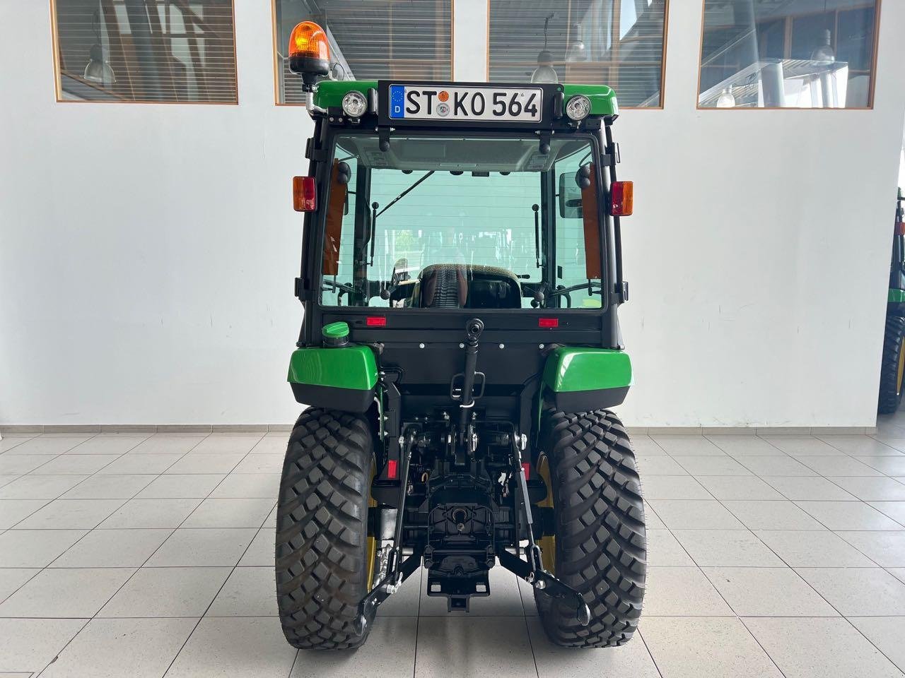 Kommunaltraktor a típus John Deere 2038R, Gebrauchtmaschine ekkor: Greven (Kép 4)