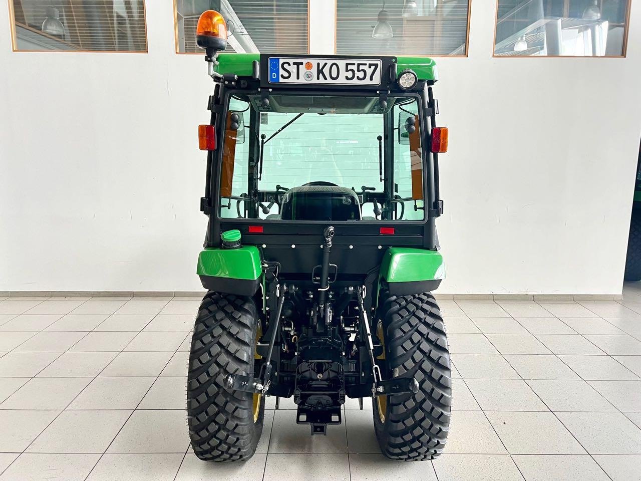 Kommunaltraktor typu John Deere 2038R, Gebrauchtmaschine v Neubeckum (Obrázek 4)