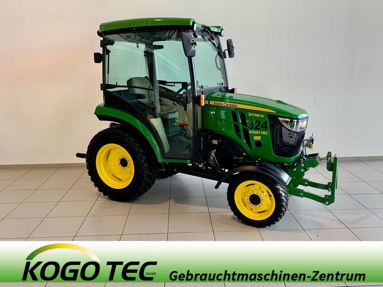 Kommunaltraktor typu John Deere 2038R, Gebrauchtmaschine v Neubeckum (Obrázek 1)