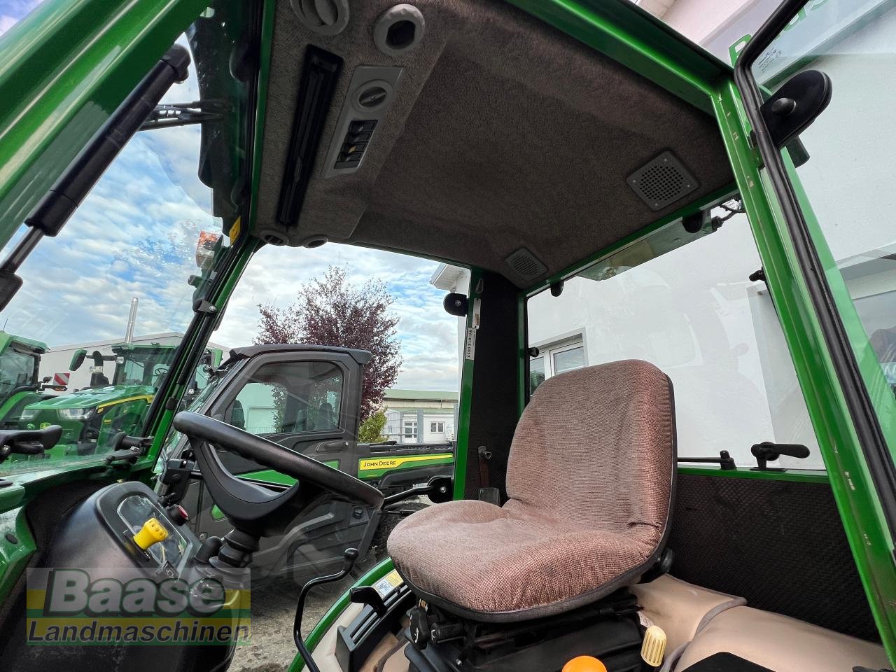 Kommunaltraktor typu John Deere 2320 + 200CX Frontlader, Gebrauchtmaschine w Holthof (Zdjęcie 14)