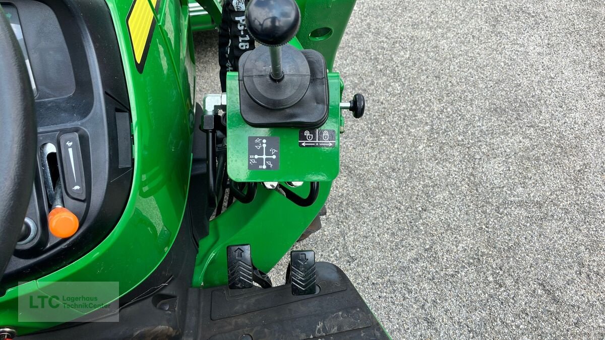 Kommunaltraktor del tipo John Deere 3025E, Neumaschine en Herzogenburg (Imagen 18)