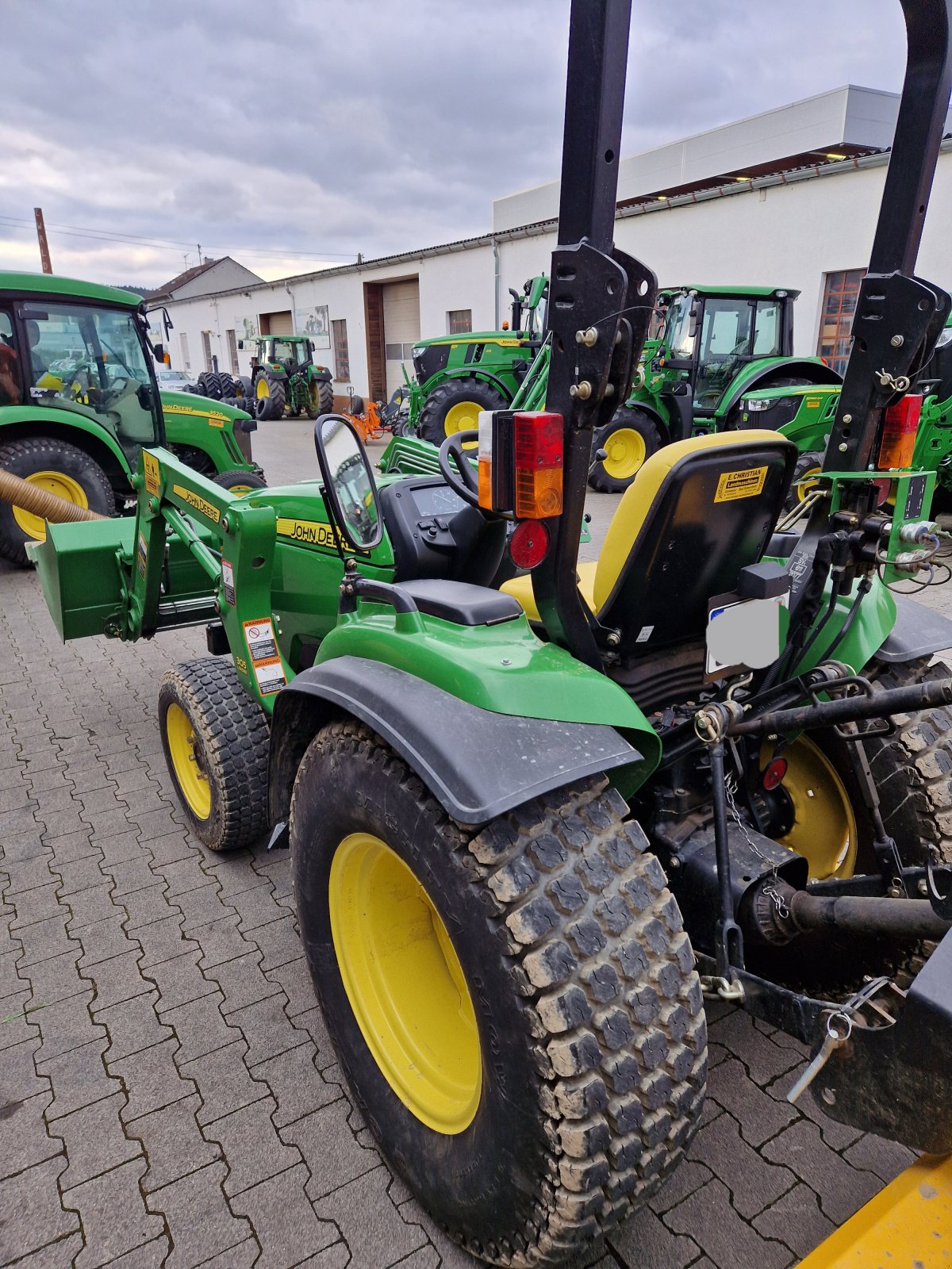 Kommunaltraktor Türe ait John Deere 3036 E, Gebrauchtmaschine içinde Bad Sobernheim (resim 5)