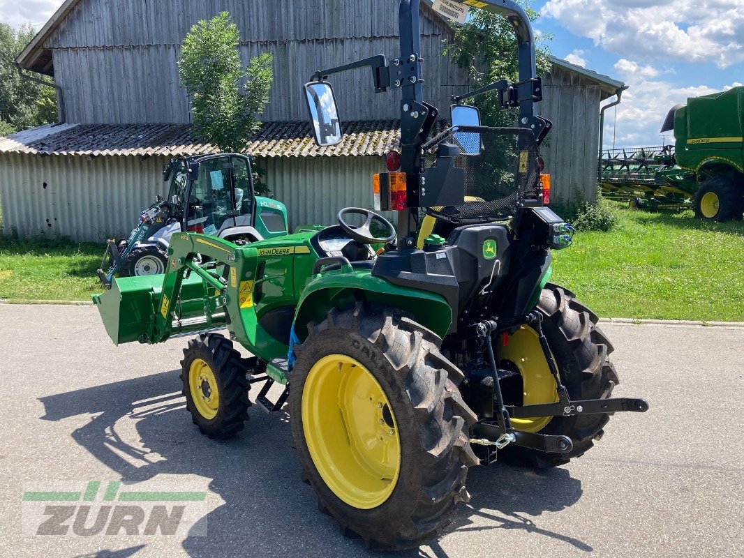 Kommunaltraktor of the type John Deere 3038E, Neumaschine in Kanzach (Picture 4)