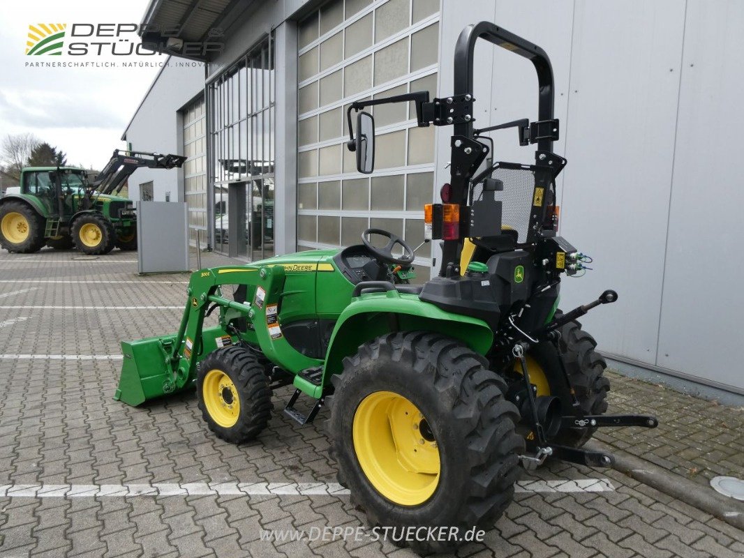 Kommunaltraktor des Typs John Deere 3038E, Gebrauchtmaschine in Lauterberg/Barbis (Bild 4)