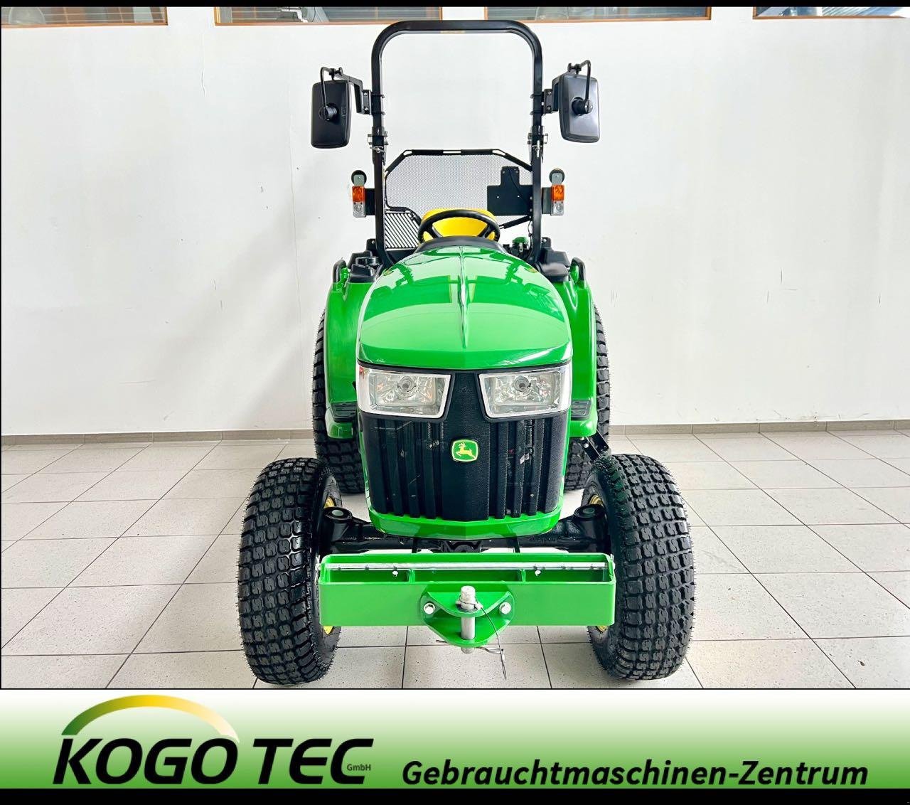 Kommunaltraktor tipa John Deere 3038E, Gebrauchtmaschine u Neubeckum (Slika 1)