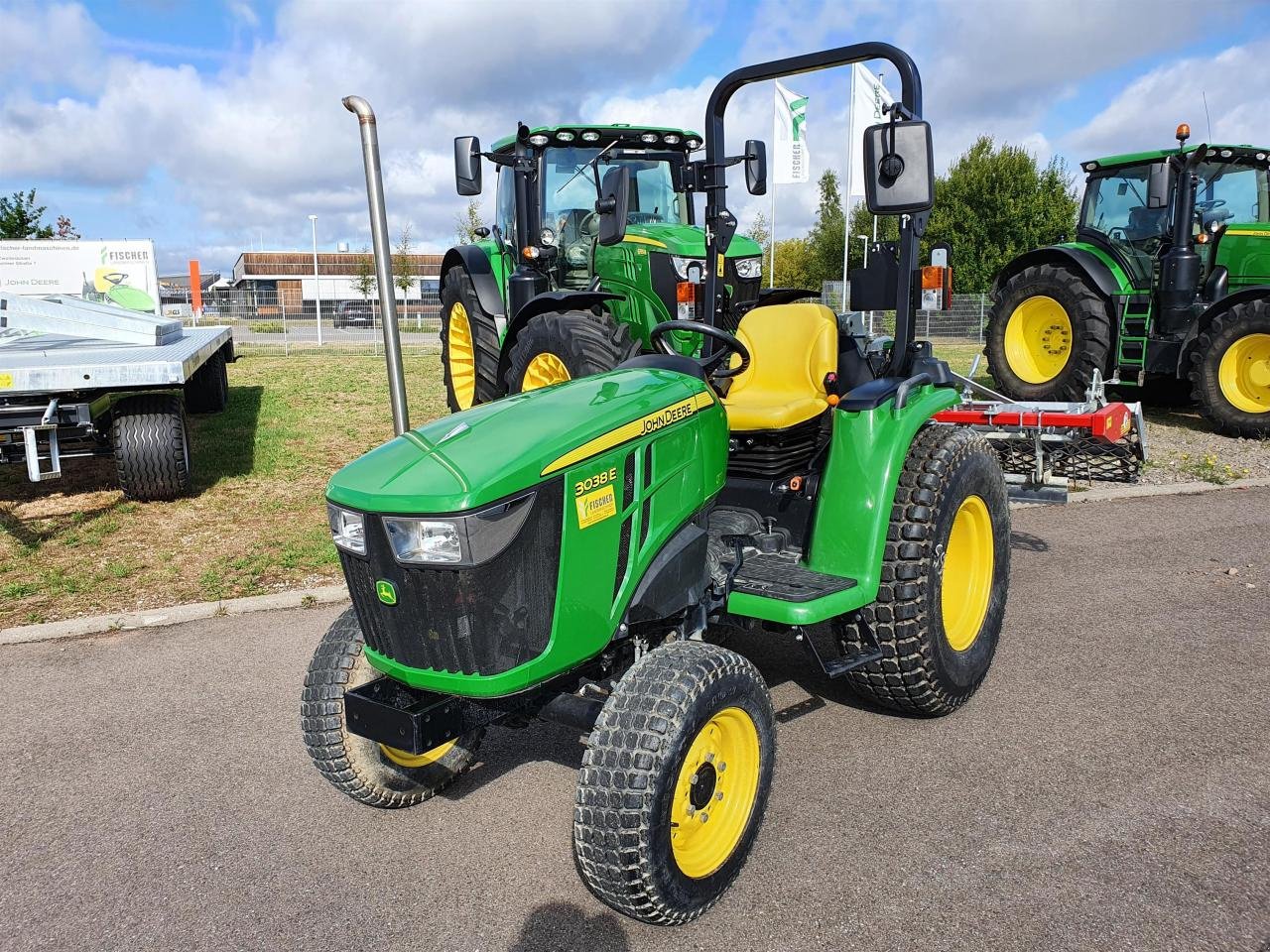 Kommunaltraktor typu John Deere 3038E, Gebrauchtmaschine w Niederkirchen (Zdjęcie 1)