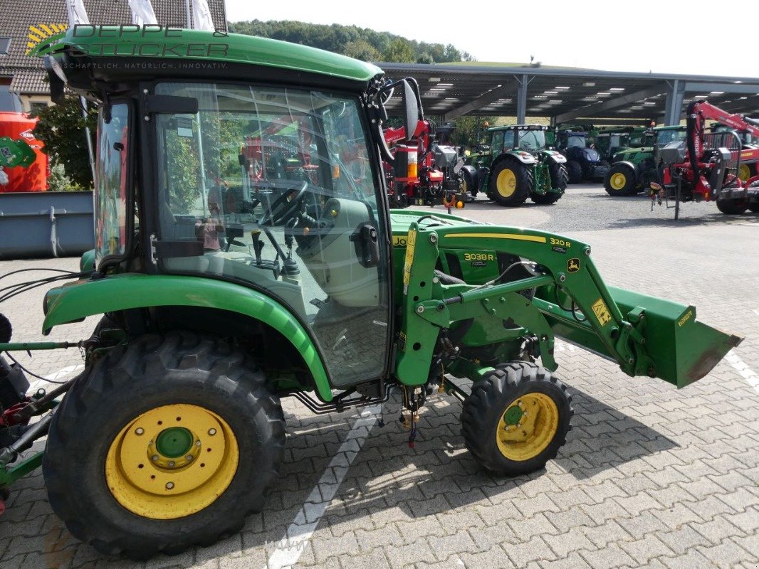 Kommunaltraktor of the type John Deere 3038R mit FL 320R + Schneeschild etc., Gebrauchtmaschine in Lauterberg/Barbis (Picture 7)