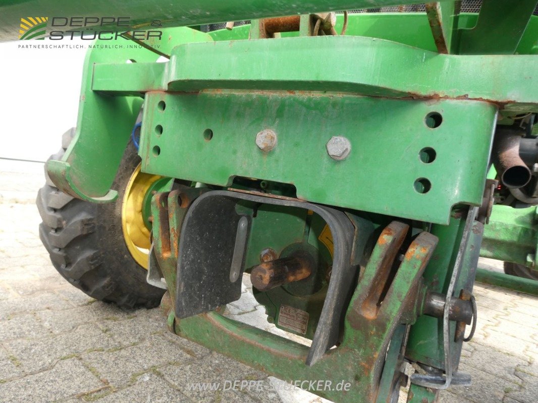 Kommunaltraktor от тип John Deere 3038R mit FL 320R + Schneeschild etc., Gebrauchtmaschine в Lauterberg/Barbis (Снимка 16)